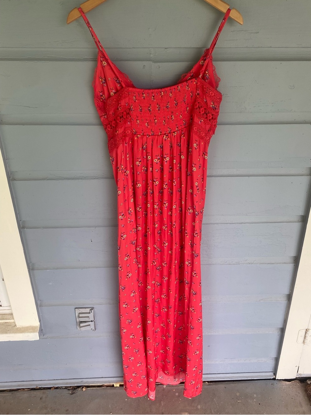 Free People Out & About Red Maxi Slip Dress
New with tags Sz Large - Picture 5 of 6